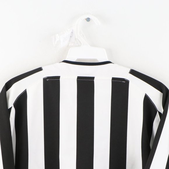 Vintage Nike Juventus FC Striped Soccer Jersey - Picture 8 of 9